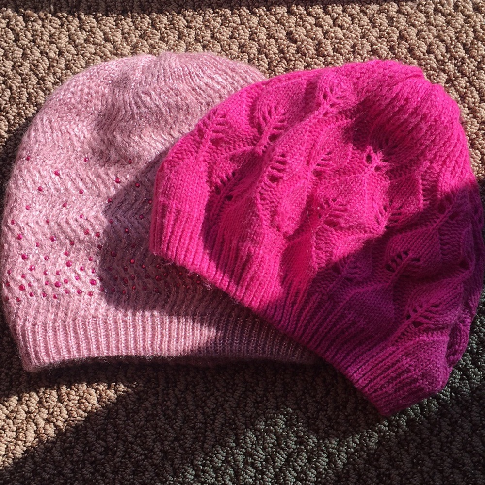 💕💞(BUNDLE OF 2) PINK BEANIES